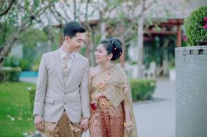 ชุดไทยเจ้าสาว ชุดไทยจักรพรรดิ์ เช่าที่แบมบี้ เวดดิ้ง ห้วยขวาง